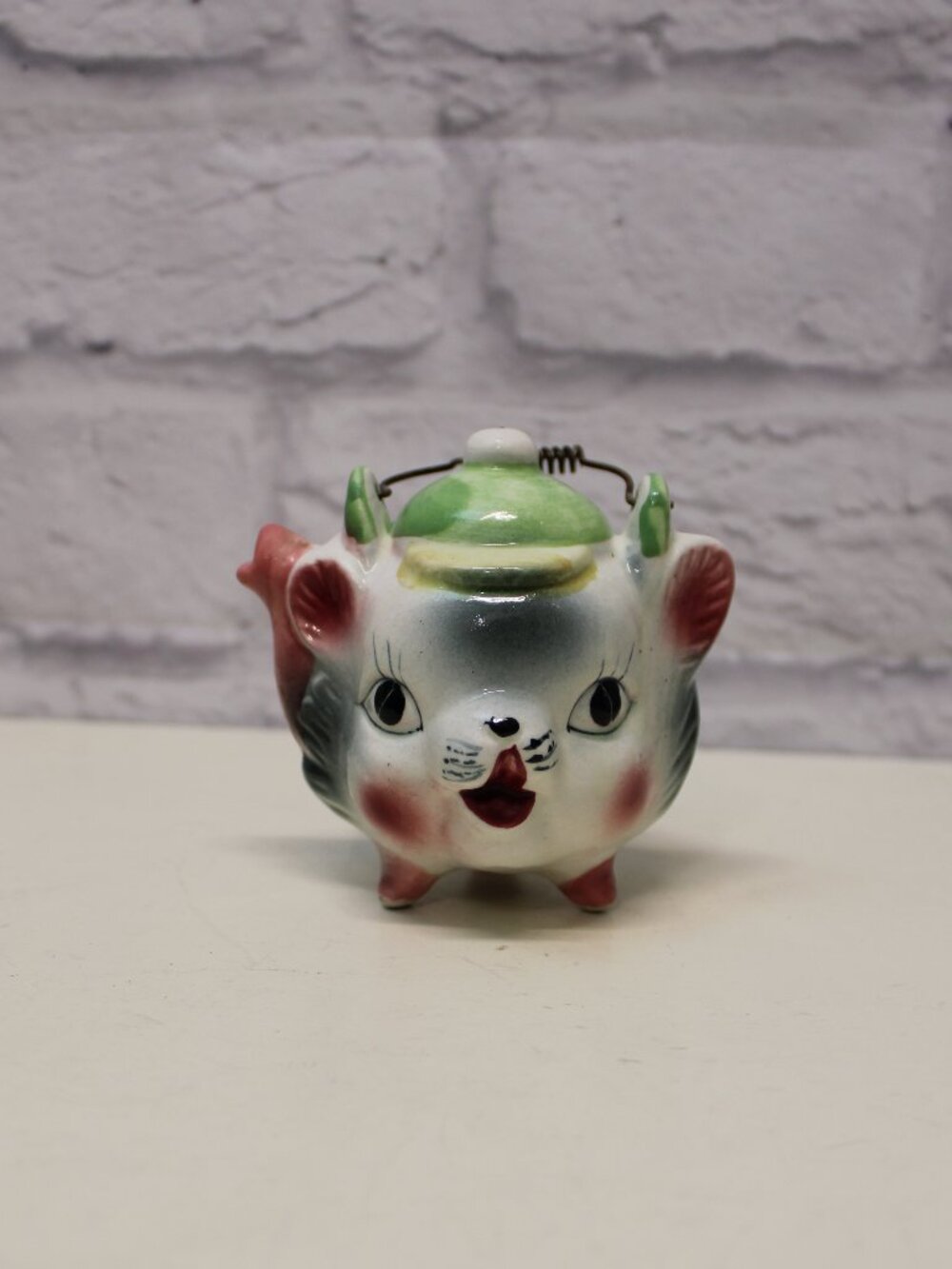 Vintage Ceramic Cat Kettle Pepper Shaker Made in Japan